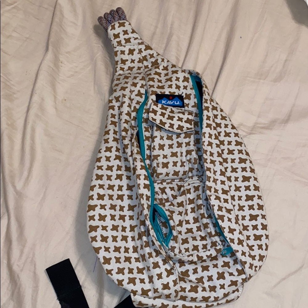 Kavu shoulder sling bag